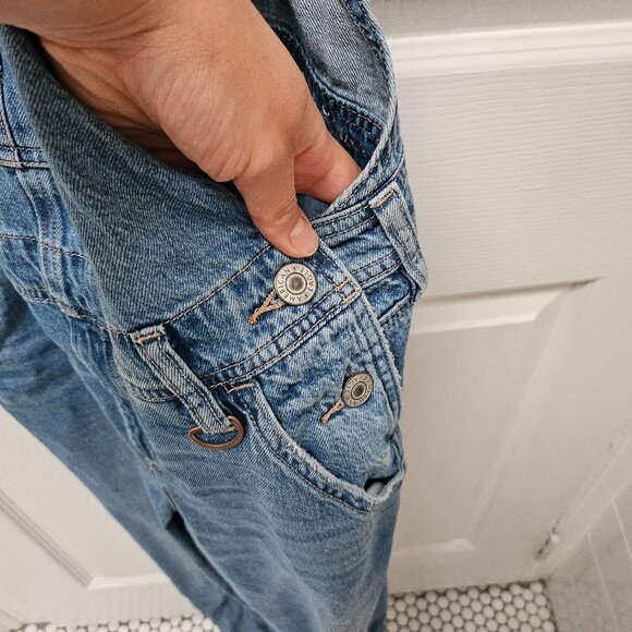 COPY - AE Denim Tomgirl Overall - Picture 4 of 15